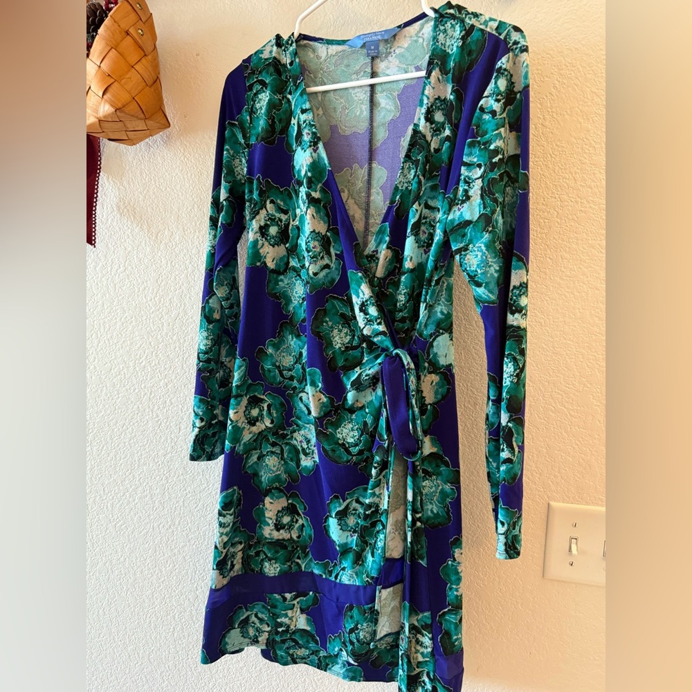 Simply Vera Vera Wang Teal and Blue Floral Wrap Dress